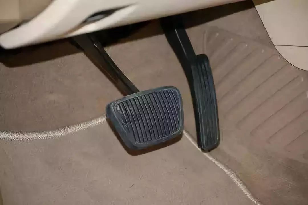 摩托車剎車圈，輪轂剎車圈，鼓式制動器，Drum brake，摩托車制動鐵套