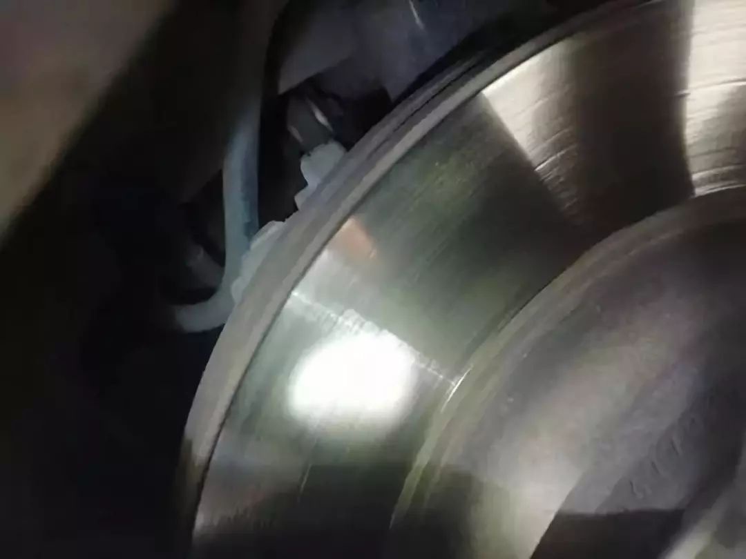 摩托車剎車圈，輪轂剎車圈，鼓式制動器，Drum brake，摩托車制動鐵套