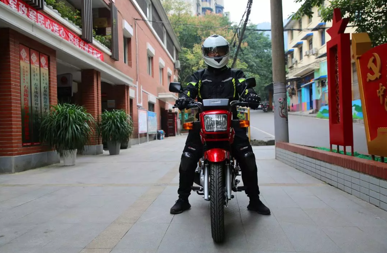 鼓式制動(dòng)器,摩托車(chē)剎車(chē)圈,輪轂剎車(chē)圈,Drum brake,摩托車(chē)制動(dòng)鐵套