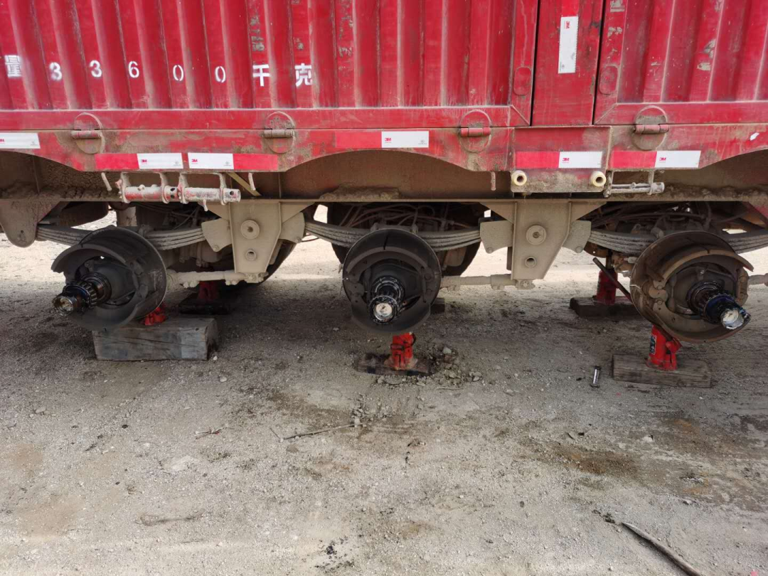 鼓式制動(dòng)器,摩托車(chē)剎車(chē)圈,輪轂剎車(chē)圈,Drum brake,摩托車(chē)制動(dòng)鐵套